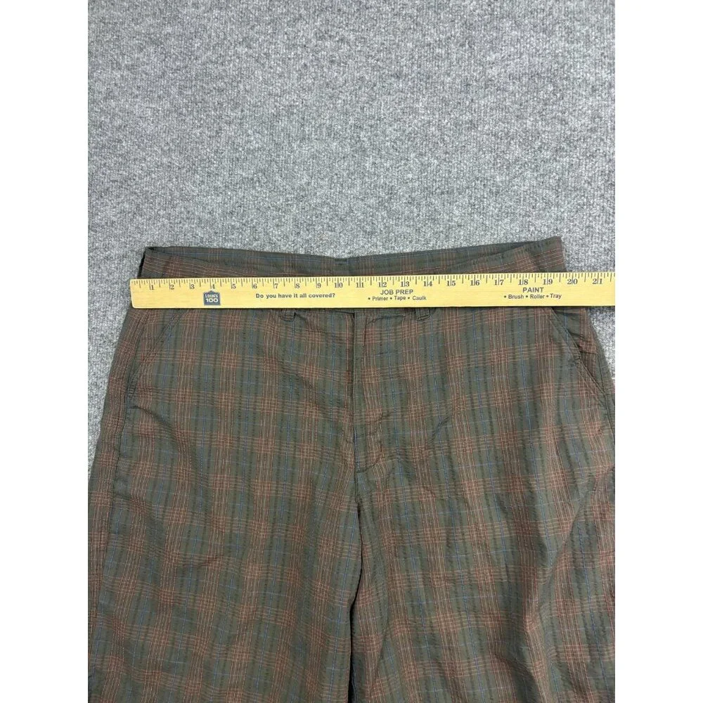 Patagonia Shorts‎ Mens 38 Green Plaid Chino Outdoor Hiking Casual Pockets Summer